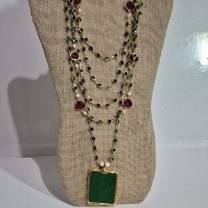 22 Ct Gold Plated Green Agate Genuine Pearls and Red Pendant Necklace